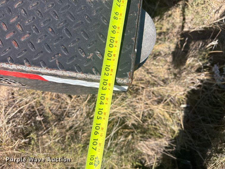 image for item EW2299 Harsh flatbed
