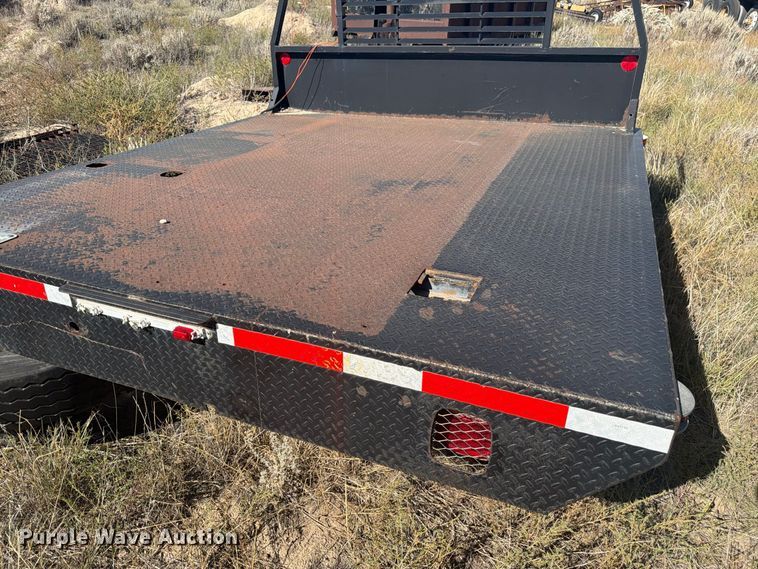 image for item EW2299 Harsh flatbed
