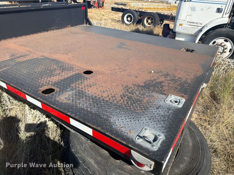 image for item EW2299 Harsh flatbed