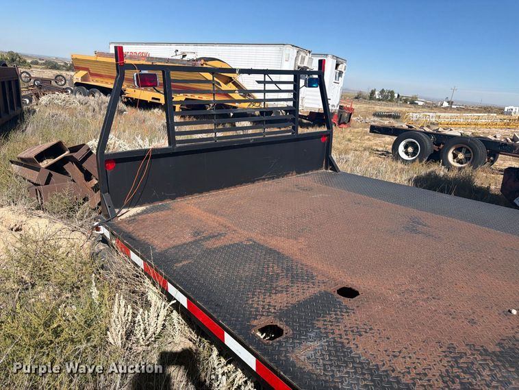 image for item EW2299 Harsh flatbed