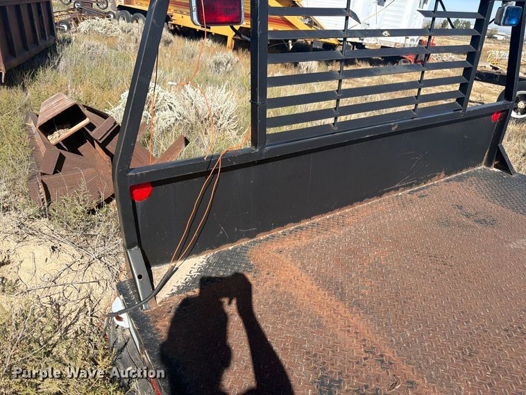 image for item EW2299 Harsh flatbed