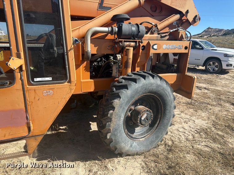 image for item EW2301 1998 LULL 644B-42 telehandler