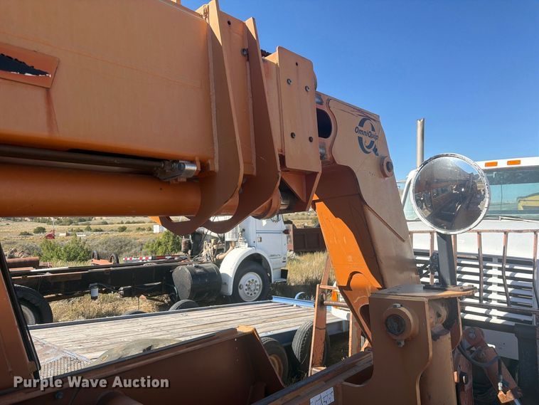 image for item EW2301 1998 LULL 644B-42 telehandler