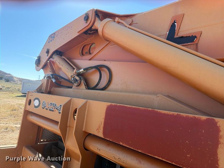 image for item EW2301 1998 LULL 644B-42 telehandler