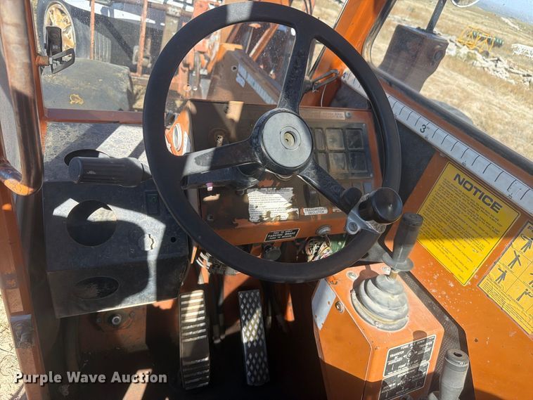 image for item EW2301 1998 LULL 644B-42 telehandler