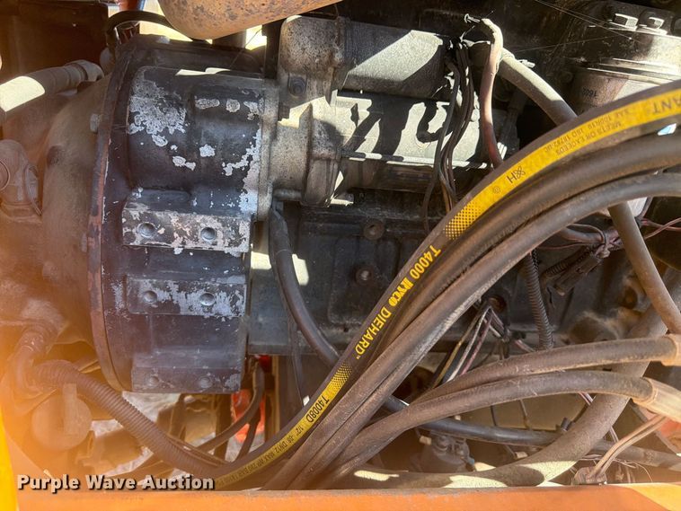 image for item EW2301 1998 LULL 644B-42 telehandler