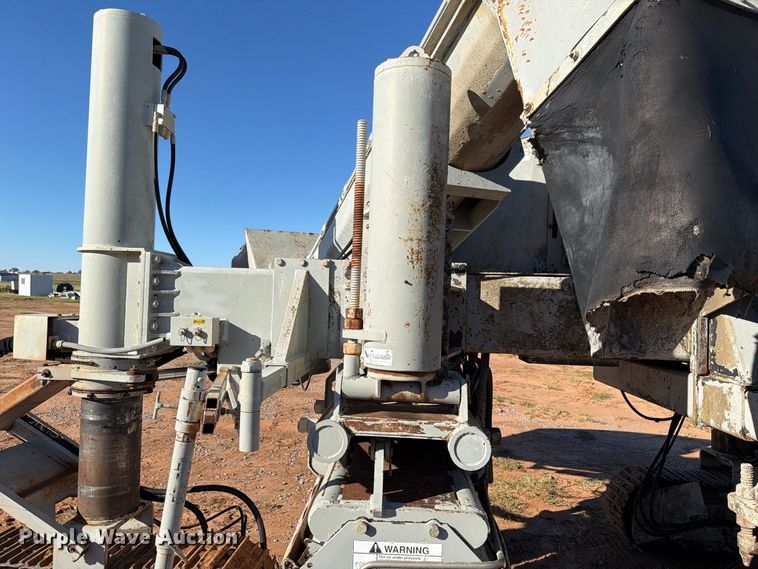 image for item EW7492 Power Curber 5700B curb machine