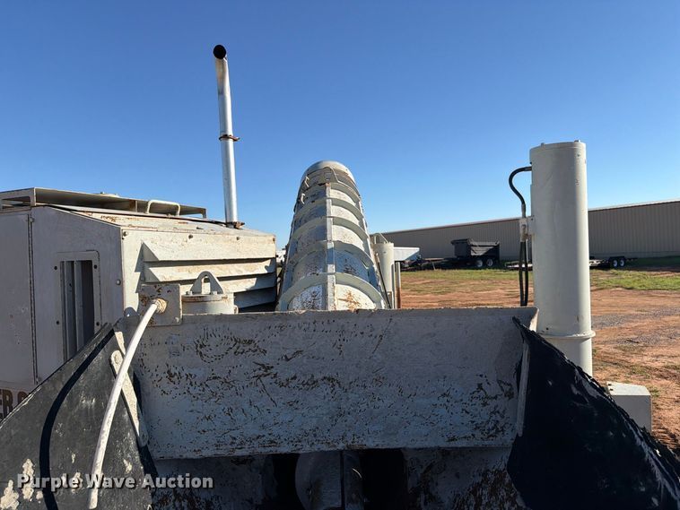 image for item EW7492 Power Curber 5700B curb machine