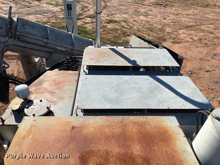 image for item EW7492 Power Curber 5700B curb machine