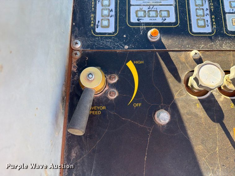 image for item EW7492 Power Curber 5700B curb machine