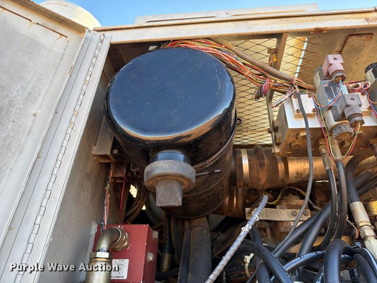 image for item EW7492 Power Curber 5700B curb machine
