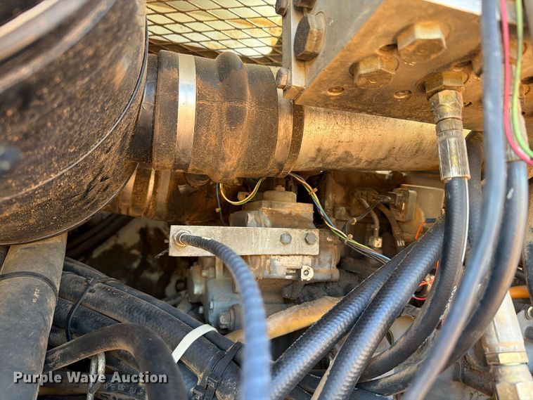 image for item EW7492 Power Curber 5700B curb machine