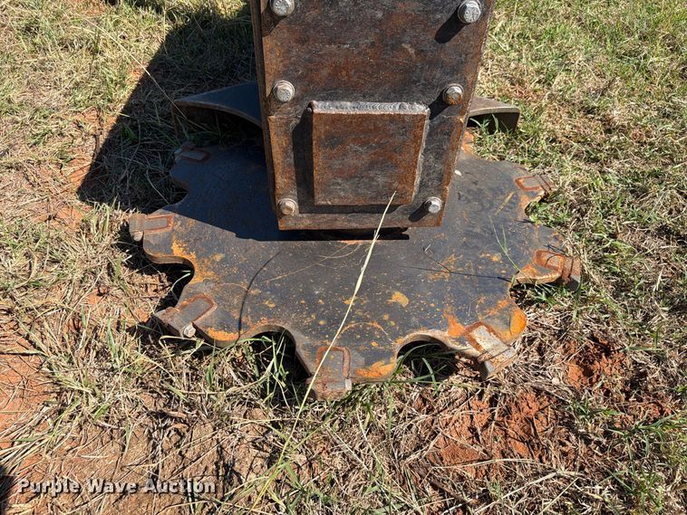 image for item EW7557 Skid steer tree saw