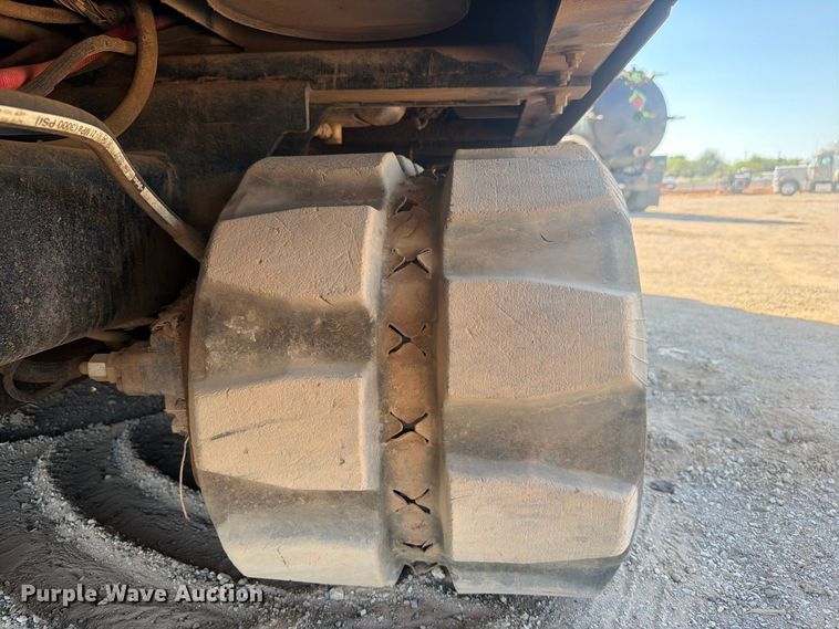 image for item EW7558 2018 Ditch Witch AT40 directional boring unit