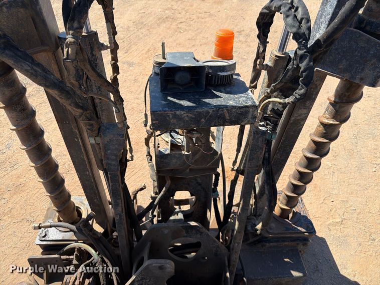 image for item EW7559 2018 Ditch Witch AT40 directional boring unit