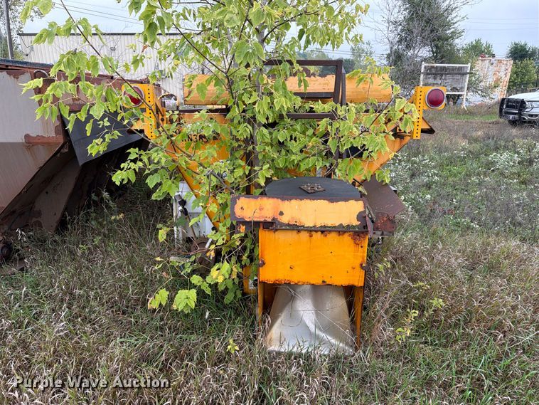 image for item EX1012 Henderson FSH14' spreader bed