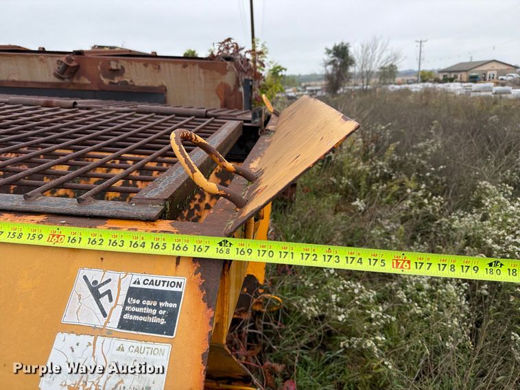 image for item EX1012 Henderson FSH14' spreader bed