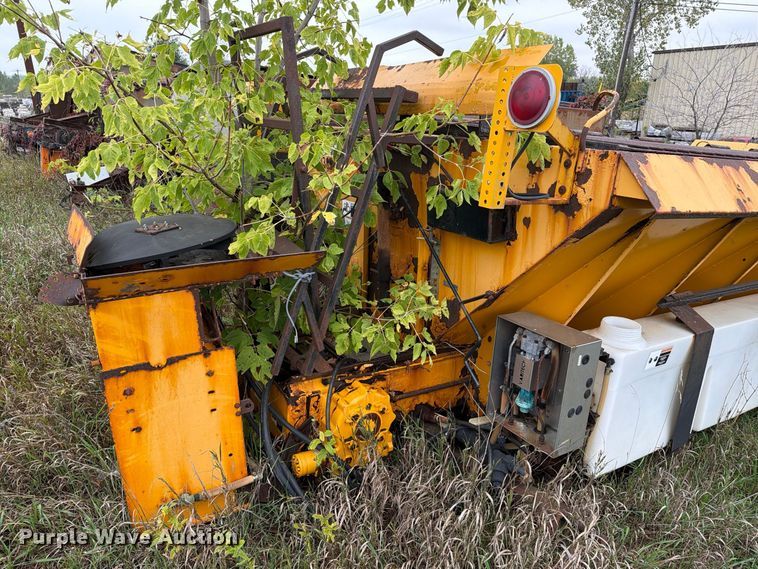 image for item EX1012 Henderson FSH14' spreader bed