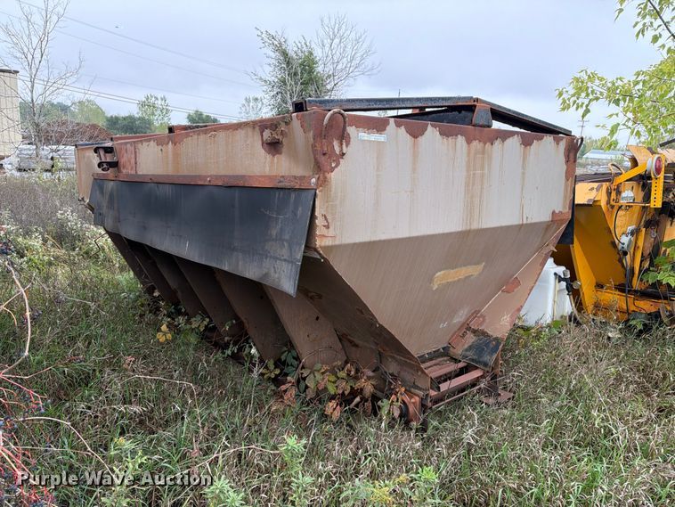 image for item EX1013 Spreader bed