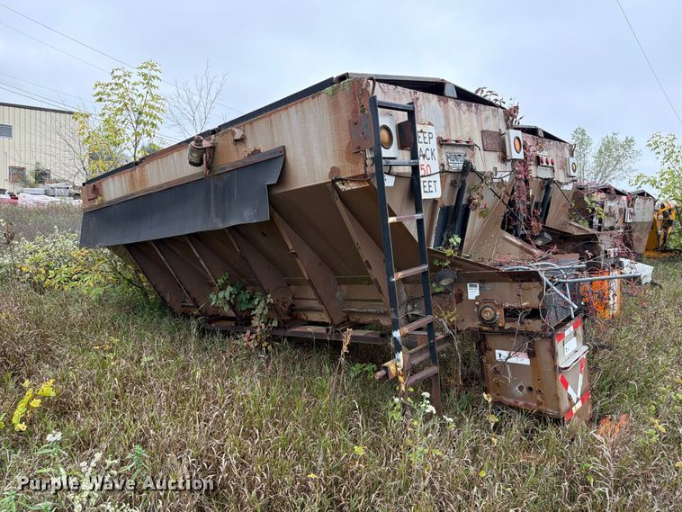 image for item EX1015 Monroe Snow and ice MSV-156-80-62 spreader bed