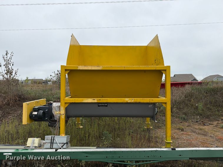 image for item EX1018 Conveyor Engineering and Manufacturing hopper