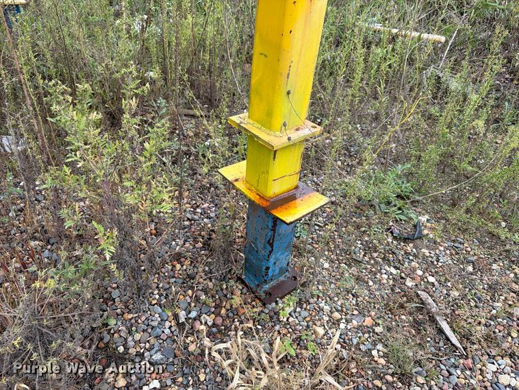 image for item EX1018 Conveyor Engineering and Manufacturing hopper
