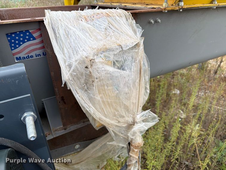 image for item EX1018 Conveyor Engineering and Manufacturing hopper