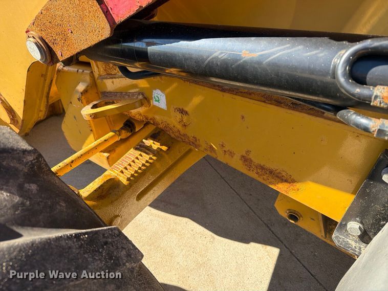 image for item EX1022 2012 Caterpillar 420F backhoe