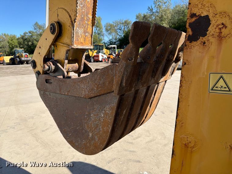 image for item EX1022 2012 Caterpillar 420F backhoe