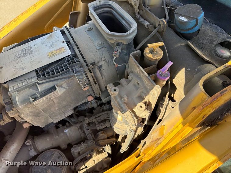 image for item EX1022 2012 Caterpillar 420F backhoe