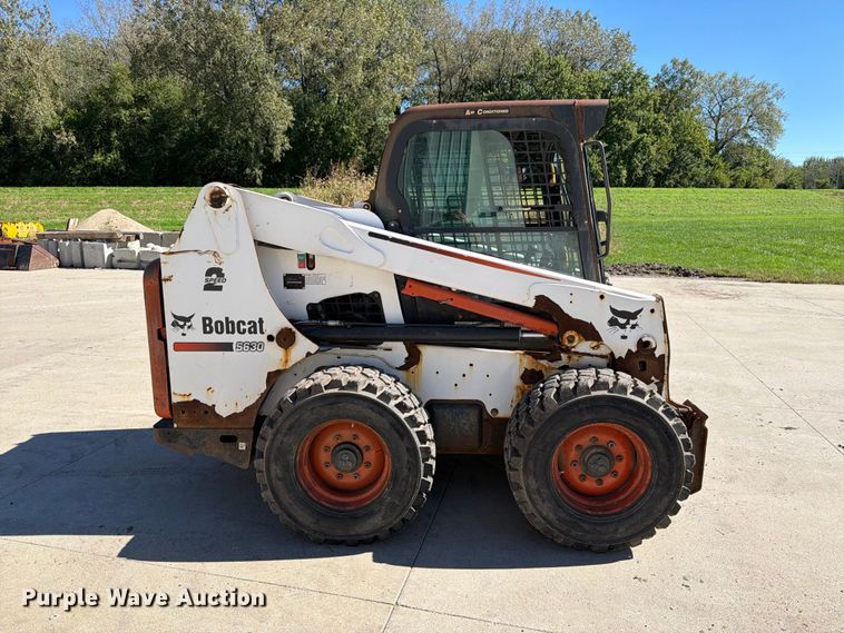 image for item EX1026 2010 Bobcat S630 skid steer loader