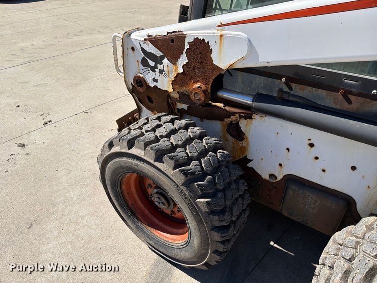 image for item EX1026 2010 Bobcat S630 skid steer loader