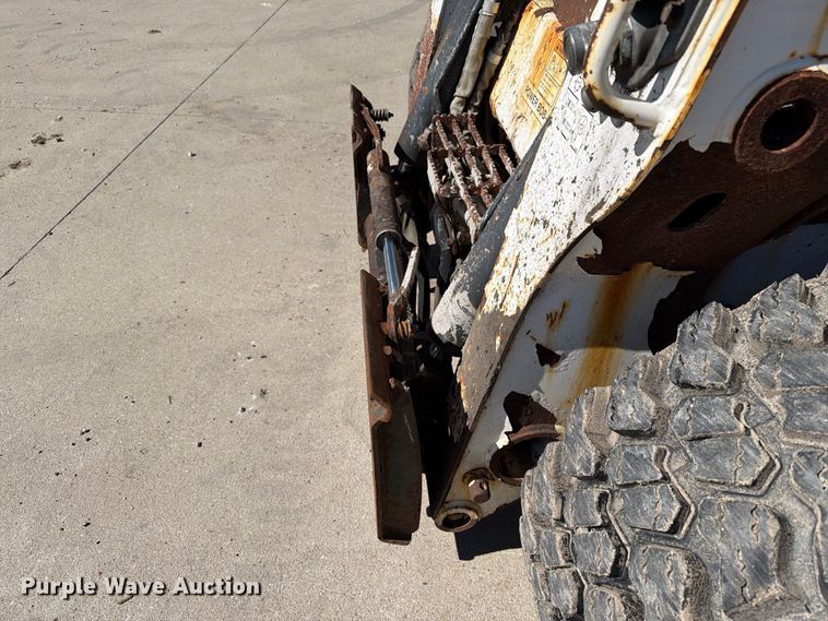 image for item EX1026 2010 Bobcat S630 skid steer loader