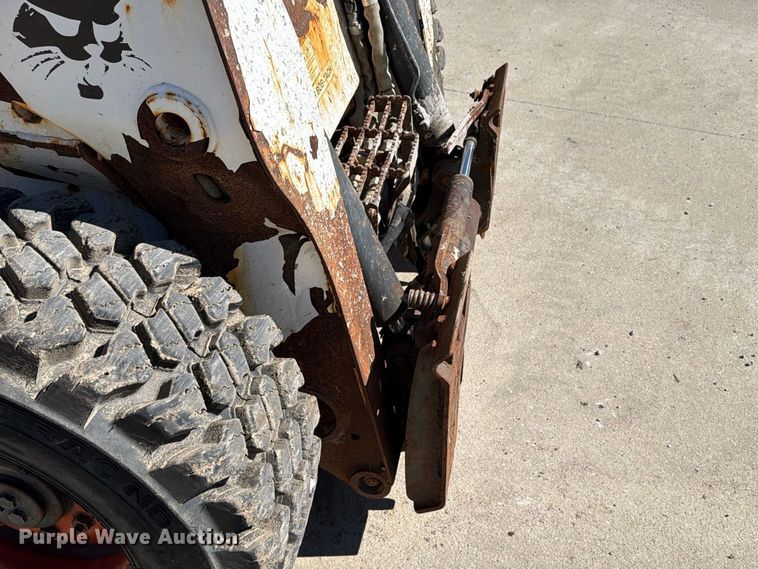 image for item EX1026 2010 Bobcat S630 skid steer loader