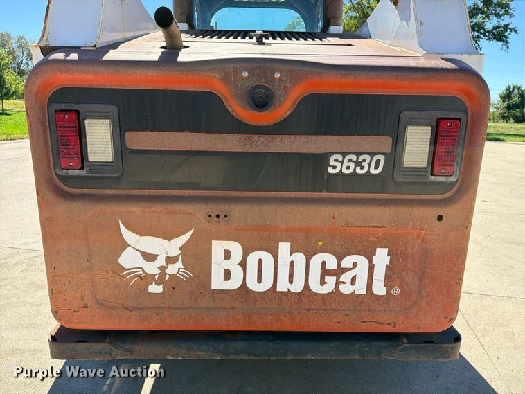image for item EX1026 2010 Bobcat S630 skid steer loader
