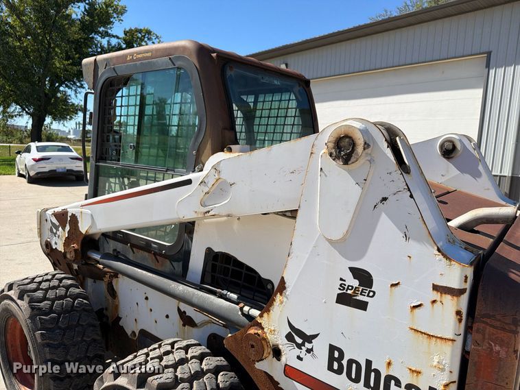 image for item EX1026 2010 Bobcat S630 skid steer loader