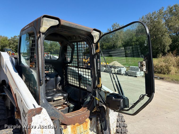 image for item EX1026 2010 Bobcat S630 skid steer loader