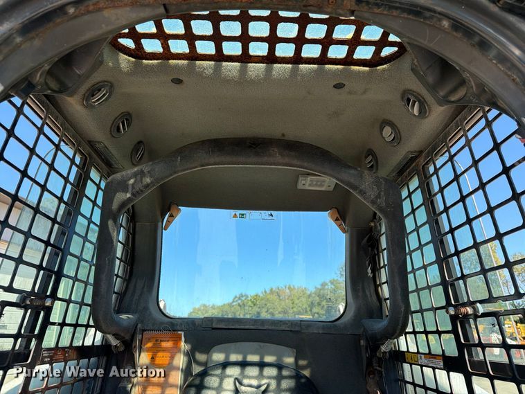 image for item EX1026 2010 Bobcat S630 skid steer loader