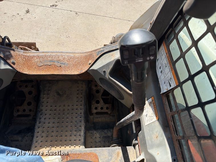 image for item EX1026 2010 Bobcat S630 skid steer loader