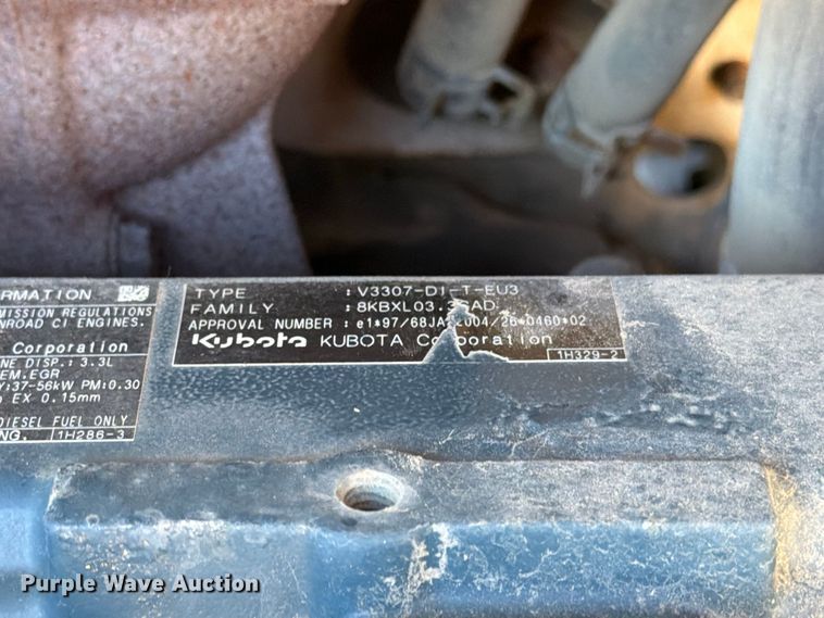 image for item EX1026 2010 Bobcat S630 skid steer loader