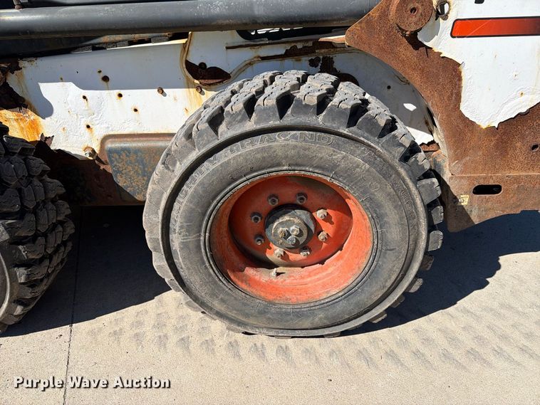 image for item EX1026 2010 Bobcat S630 skid steer loader