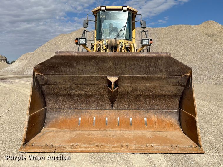 image for item EX1027 2002 Komatsu WA500-3LK wheel loader