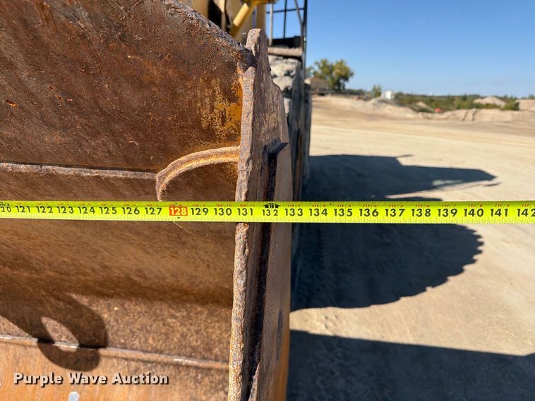 image for item EX1027 2002 Komatsu WA500-3LK wheel loader