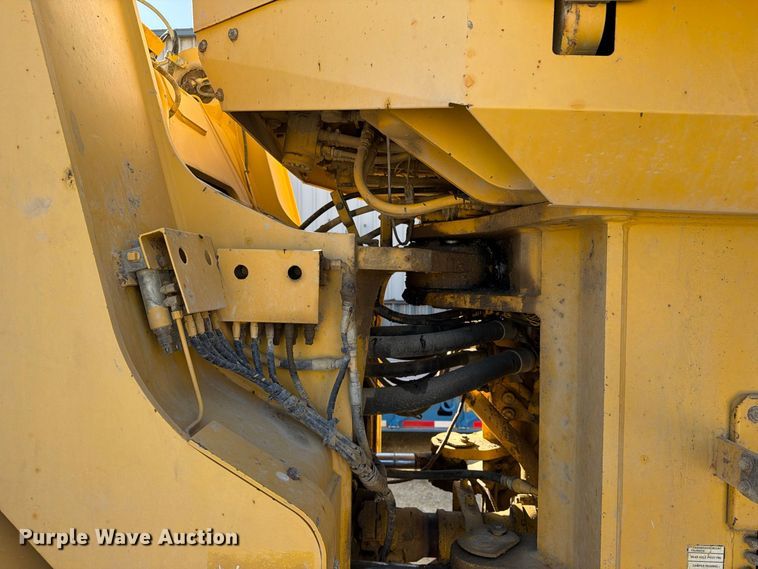 image for item EX1027 2002 Komatsu WA500-3LK wheel loader