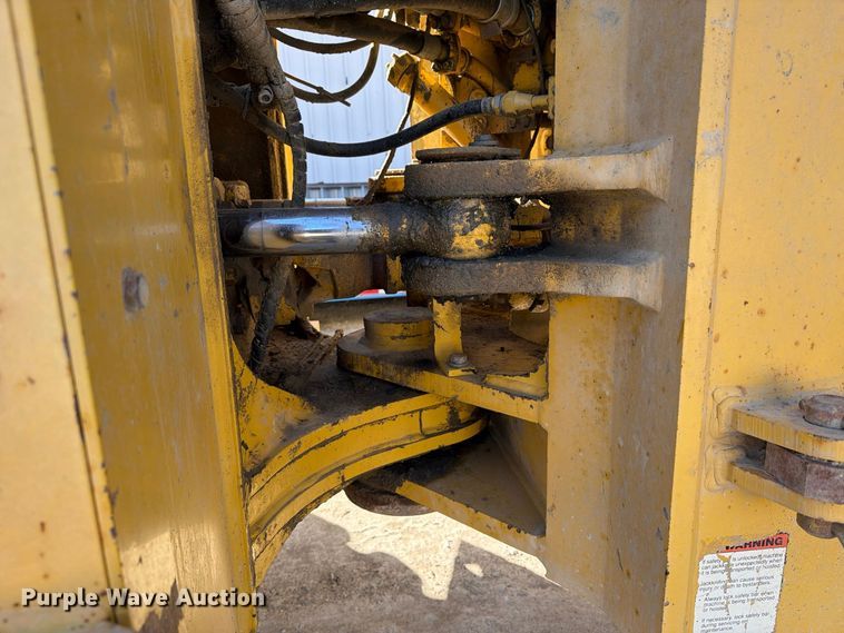 image for item EX1027 2002 Komatsu WA500-3LK wheel loader