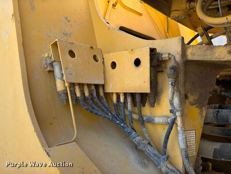 image for item EX1027 2002 Komatsu WA500-3LK wheel loader