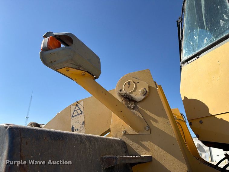 image for item EX1027 2002 Komatsu WA500-3LK wheel loader