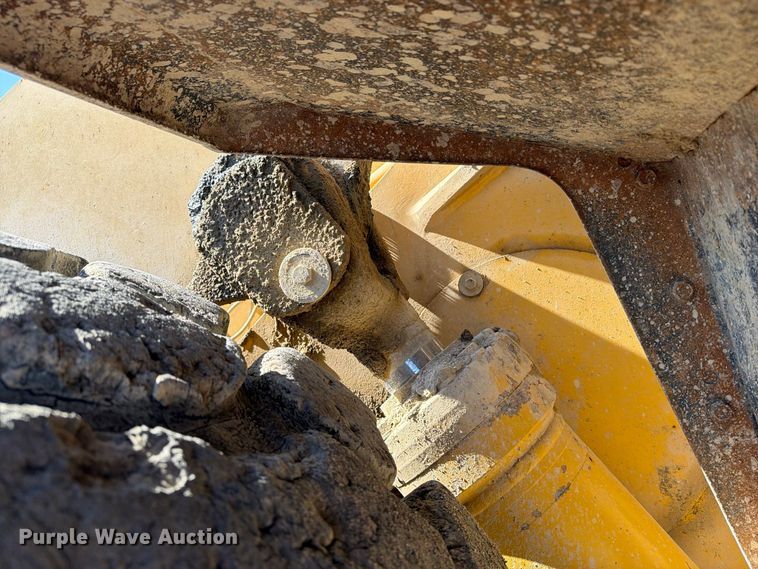 image for item EX1027 2002 Komatsu WA500-3LK wheel loader
