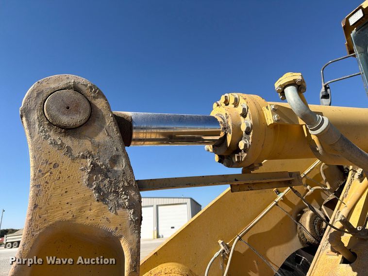 image for item EX1027 2002 Komatsu WA500-3LK wheel loader