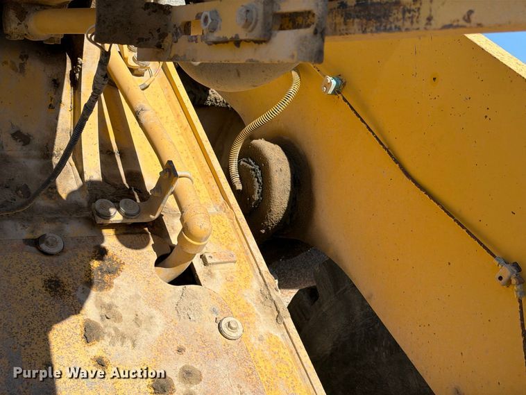 image for item EX1027 2002 Komatsu WA500-3LK wheel loader